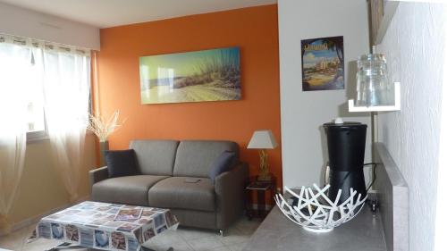 Studio proche port et plages, piscine