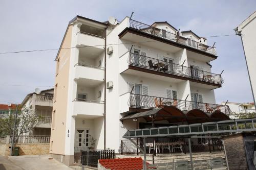 Apartments Valentino