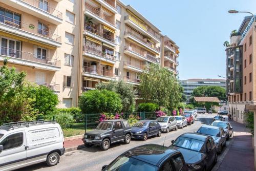 Cannes Branly :2BDR Apartment