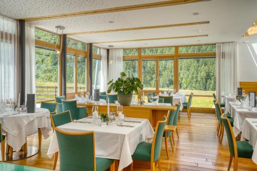 Restaurace v ubytování Hotel Cevedale
