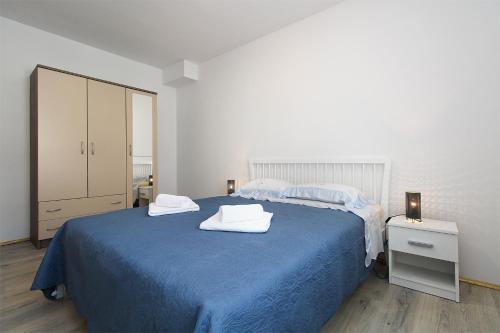 Apartment Florinda 2091