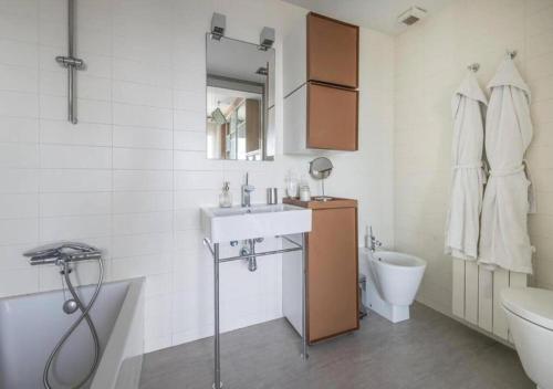 Koupelna v ubytování Clauhomes Villa Al Mar Deluxe