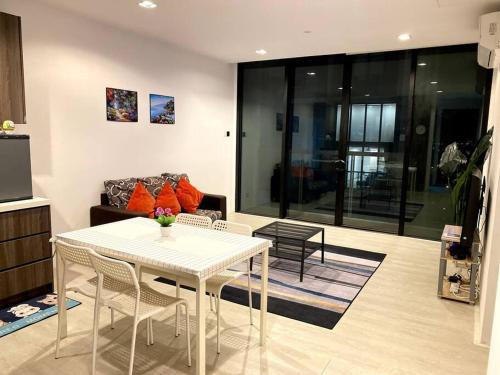 Posezení v ubytování Rehat Guest House, The Square, One City, USJ25