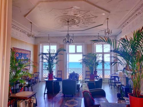 Restoran atau tempat lain untuk makan di The Lawrence of Arabia Hotel