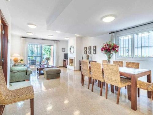 Joouvacations Villa Pani
