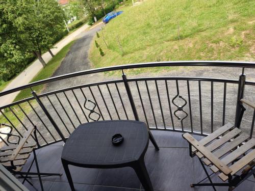 Balkón nebo terasa v ubytování Apartman-vikendica Mihajlović