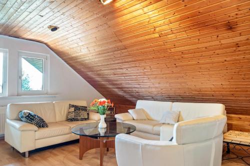 Ruang duduk di Ferienwohnung Klee