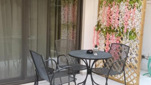 Ruang duduk di KM LUXURY APART DOWNTOWN