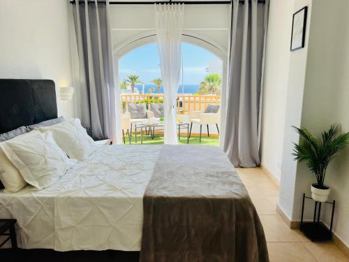 Ocean View Apartment with Heated Pool near Beach