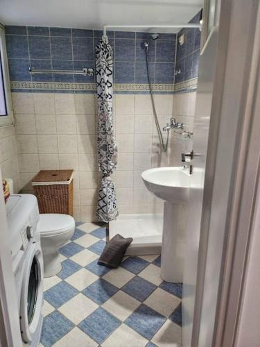 Ilyssos - Boho Stylish apt- Hilton Area Athens