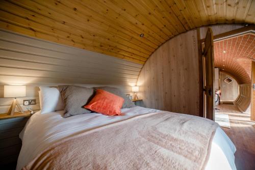 Postel nebo postele na pokoji v ubytování Foxes View