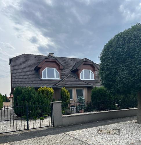 Holler Vendégház II.