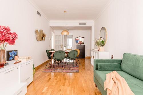 Beautiful flat with pool in the center-S-MARC