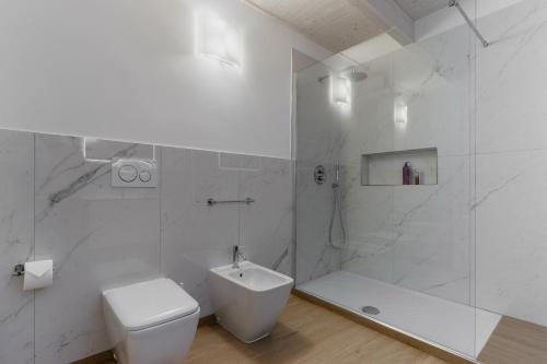 Ein Badezimmer in der Unterkunft ARFE' Typical Guesthouse