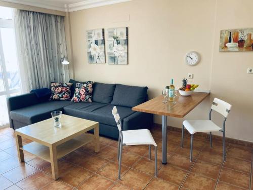 Seaview Apartment near Yumbo