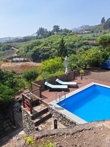 CASA RURAL CON PISCINA PRIVADA El ROBLE