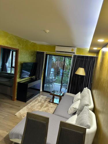 Et opholdsområde på The Title by Eeri