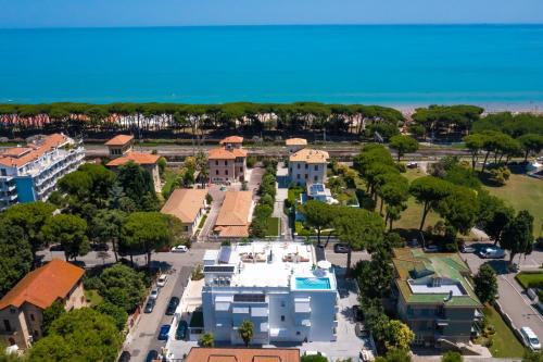 an aerial view of a town with a building at Villa Mare Pineto in Pineto