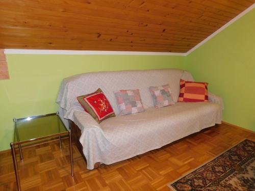 Ένα ή περισσότερα κρεβάτια σε δωμάτιο στο Apartment Branko