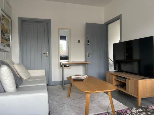 E - Comfortable apartment Shared bathroom – Photos 2