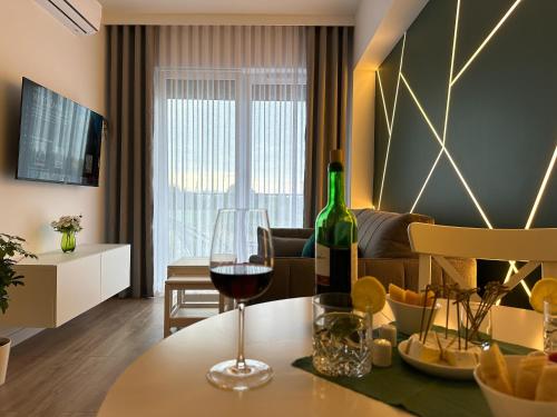 TV a/nebo společenská místnost v ubytování Szmaragd Apartament - Zator Energylandia