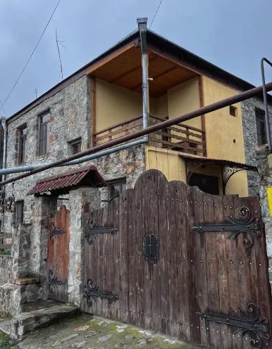 The coziest apartment in Dilijan 3plus2 picture