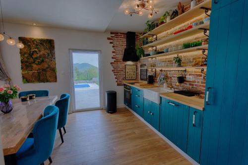 Unique retreat - Apartment Harmony with private pool