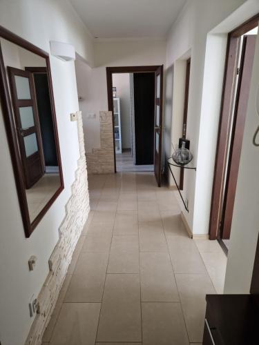 Φωτογραφία από το άλμπουμ του PIK-KWATERY στο Όλστυν