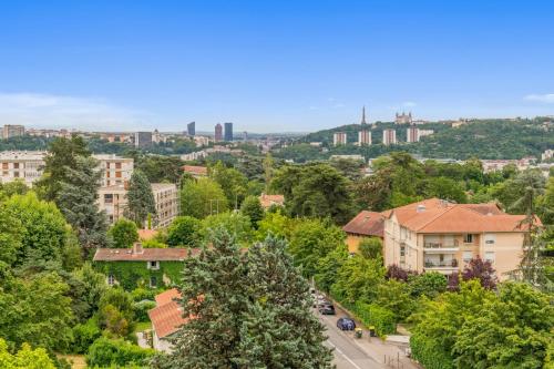 Nespecifikovaný výhled na hory nebo výhled na hory při pohledu z apartmánu