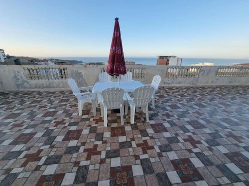 Φωτογραφία από το άλμπουμ του Grand Appart T5 avec Grande terrasse vue sur Mer σε Brarat