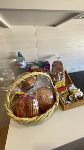 Jídlo v apartmánu nebo okolí