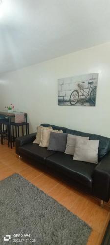 Χώρος καθιστικού στο one oasis in cdo