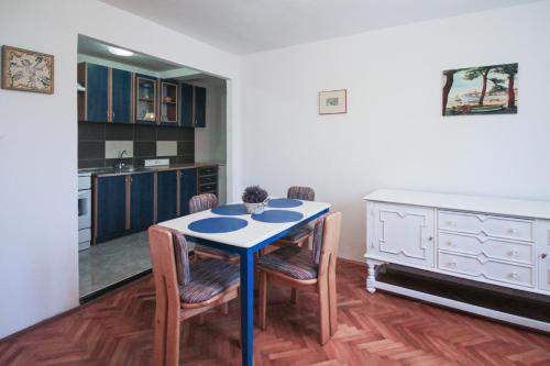 Apartment La Traviata with Parking