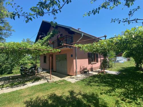 Family-friendly apartments with swimming pool Plaski, Velebit - 20466