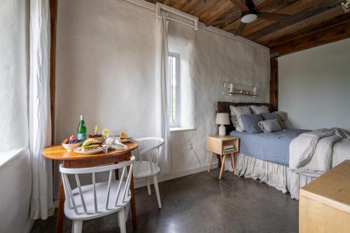 Posezení v ubytování Owl's Nest Suites
