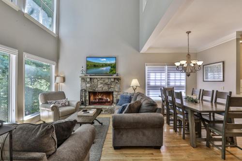 Lakeview Life – Photos 3