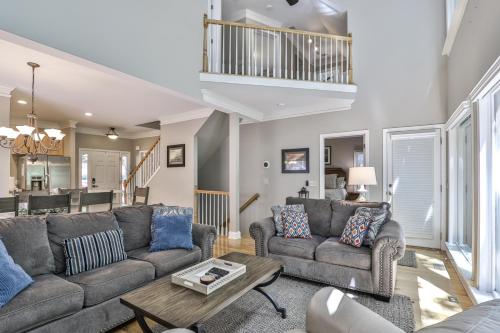 Lakeview Life – Photos 5