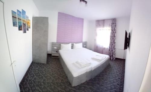 Gallery image of Cazare Folea Central in Baile Felix