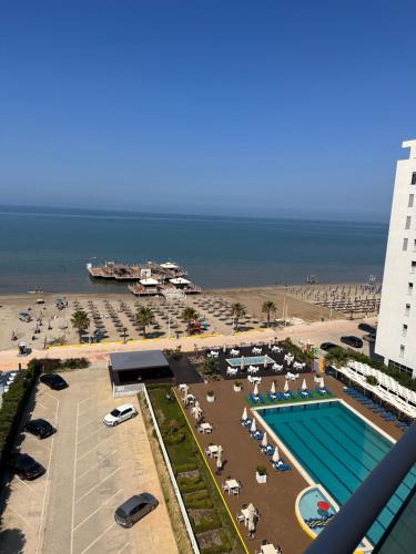 Regatta Seaview Apartment 306