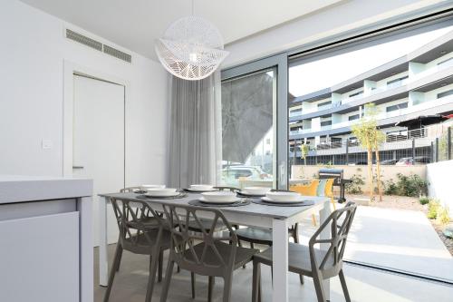 Luxury semidetached villa Smokva 1 - near the center and sea - by TRAVELER tourist agency Krk