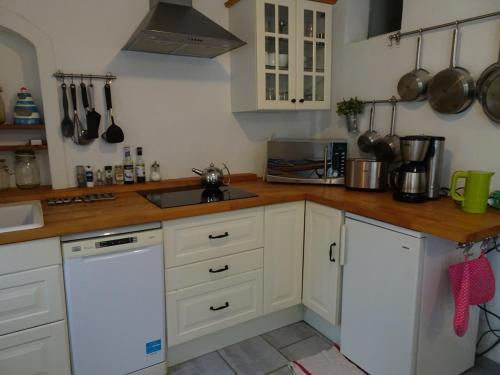 Кухня или мини-кухня в Maison Noirmoutier-en-l'Île, 2 pièces, 4 personnes - FR-1-224B-1
