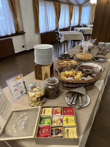 Еда / где поесть недалеко от отеля