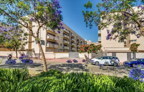 70m2 Apt 2bedrooms 25m2Terrace, 4Pools, 3min beach