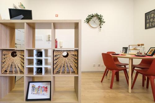 Dennis Family Friendly House by RDC