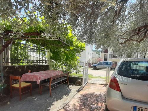 Foto da galeria de Apartmani Sutomore em Sutomore