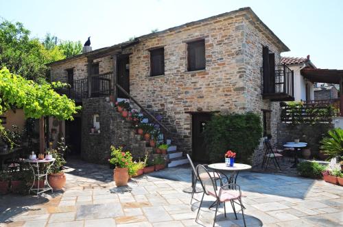 Gallery image of Archontiko Parisis in Lafkos