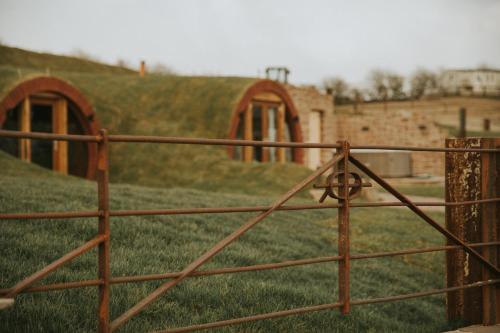 Otters View – Photos 3
