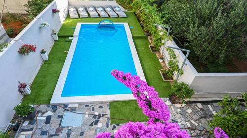 Holiday Home Urbana with pool