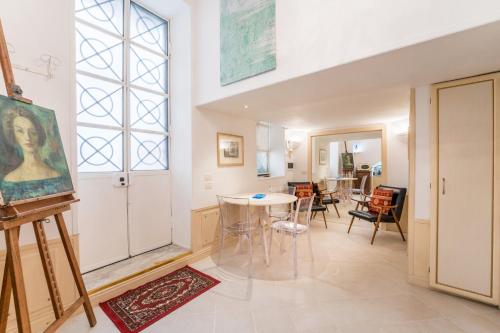 Studio d'Artista, Elegante Loft nel Cuore di Roma