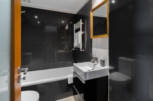 Host Wise - Bright Fresh Flat with Garage - Marquês